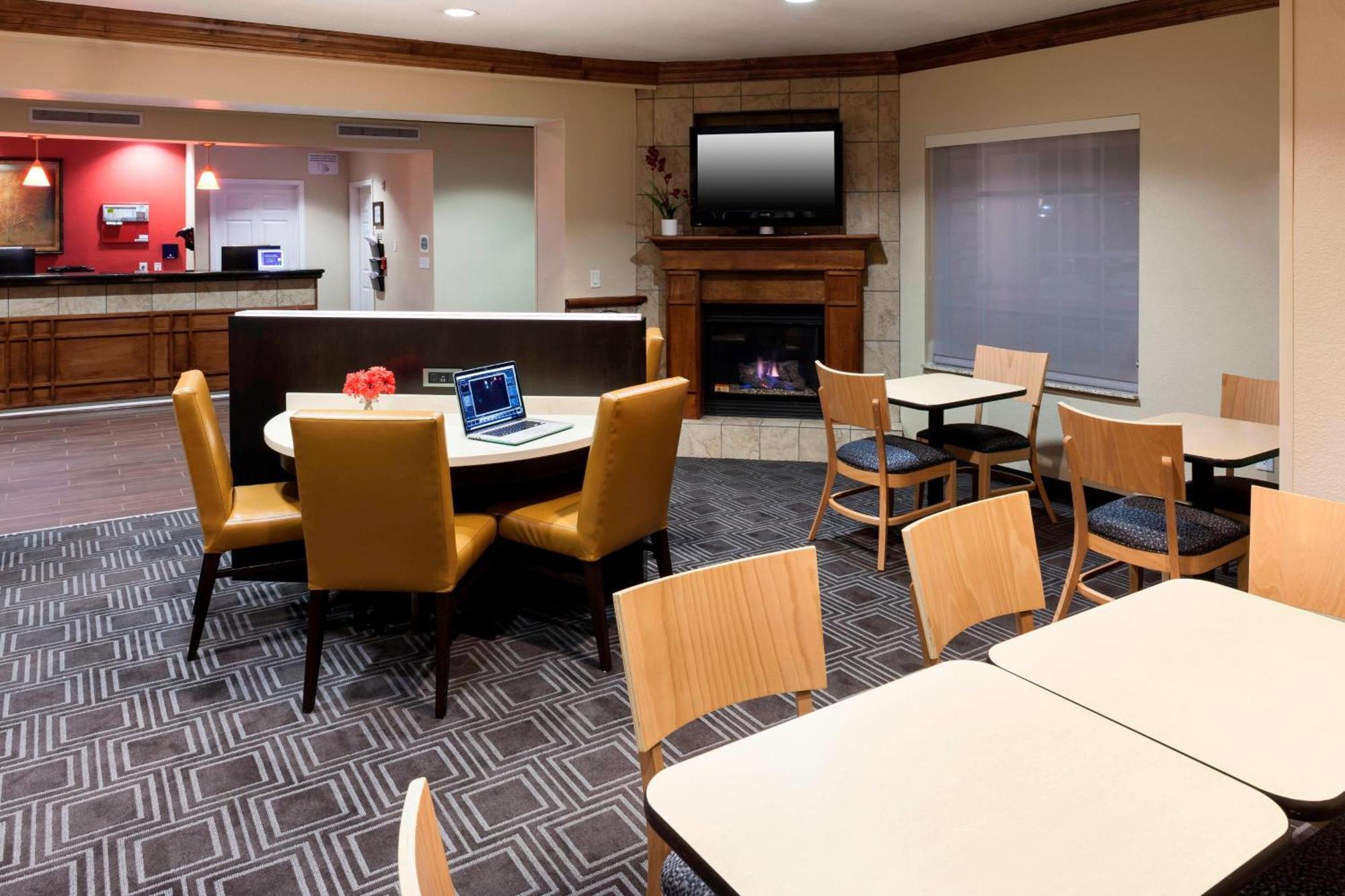 ทาวน์เพลส สวีท เท็กซาร์คานา Hotel Texarkana ภายนอก รูปภาพ