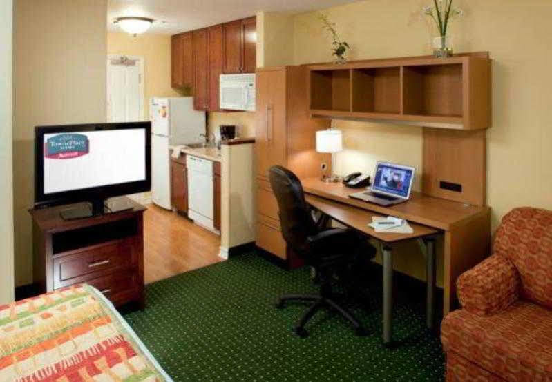 ทาวน์เพลส สวีท เท็กซาร์คานา Hotel Texarkana ภายนอก รูปภาพ